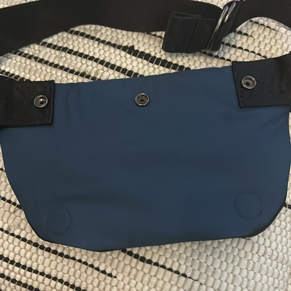 Lululemon Bag - Picture 8 of 13